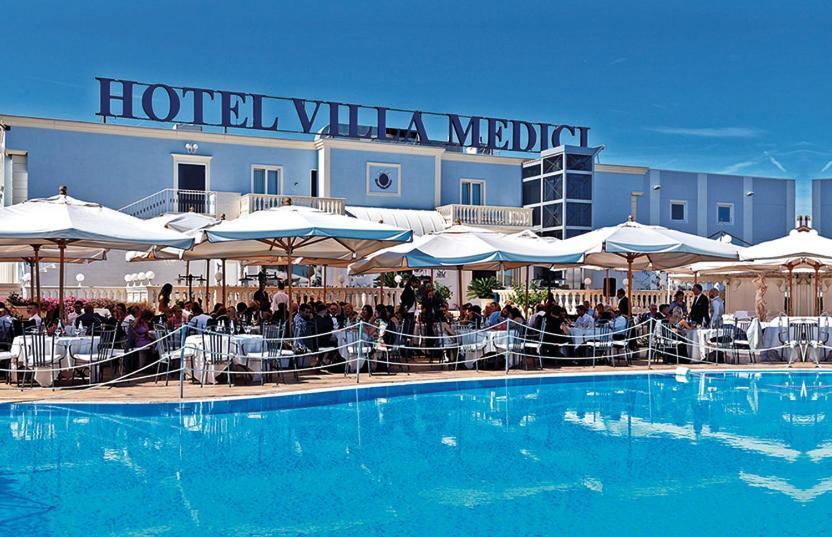 Hotel Villa Medici Rocca San Giovanni Esterno foto